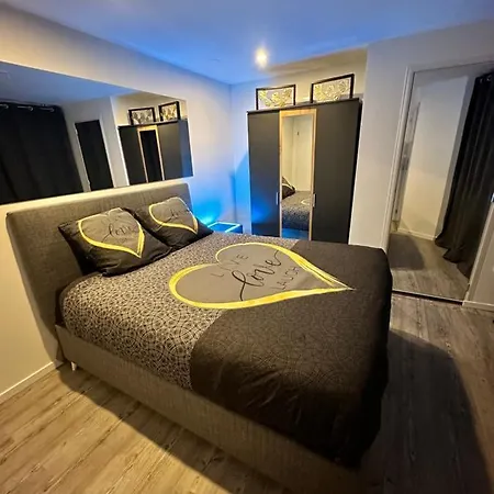 Daire Cosy Jacuzzi 70m2